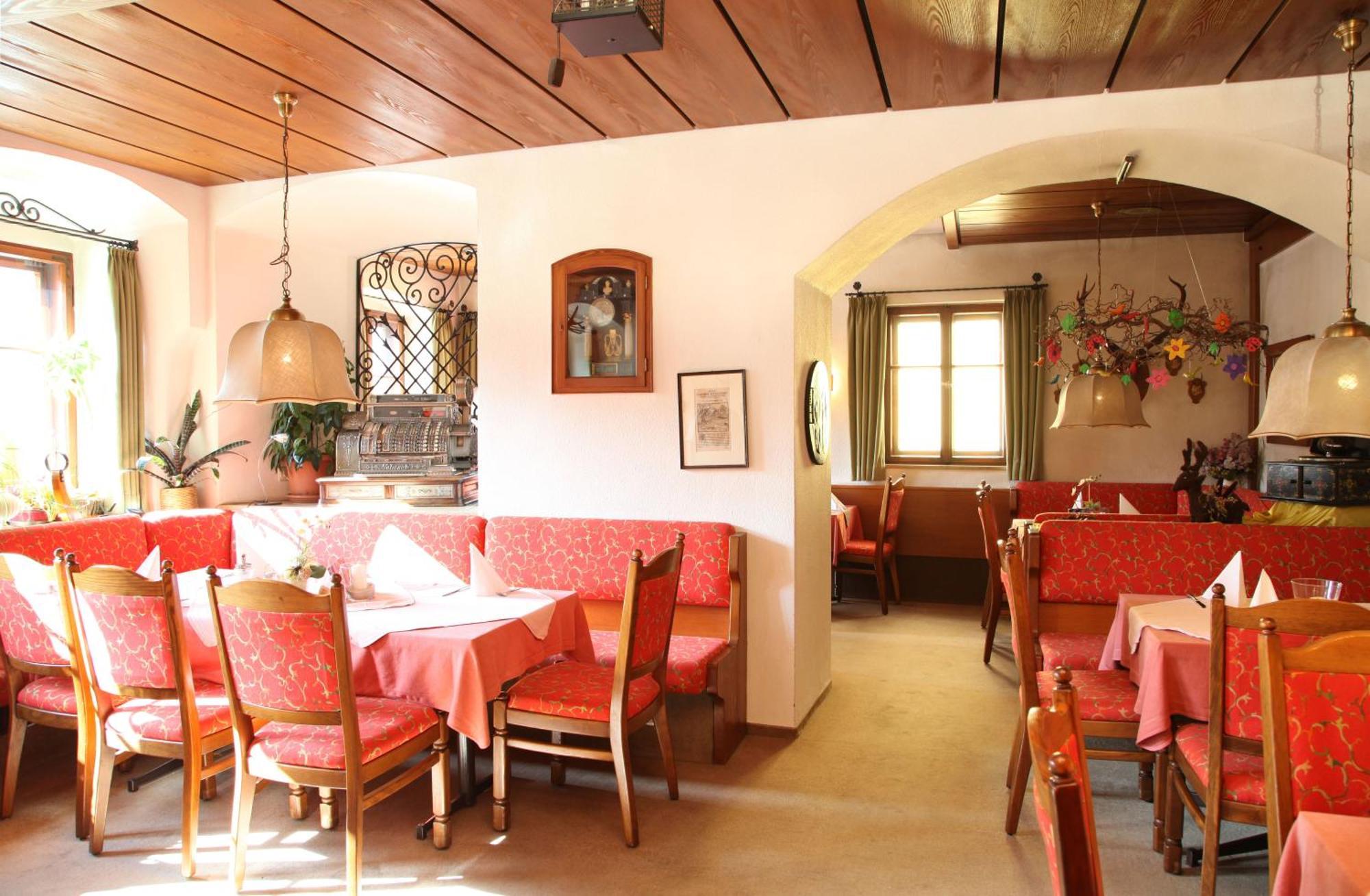 Hotel-Landgasthof Schuster غريدينغ المظهر الخارجي الصورة