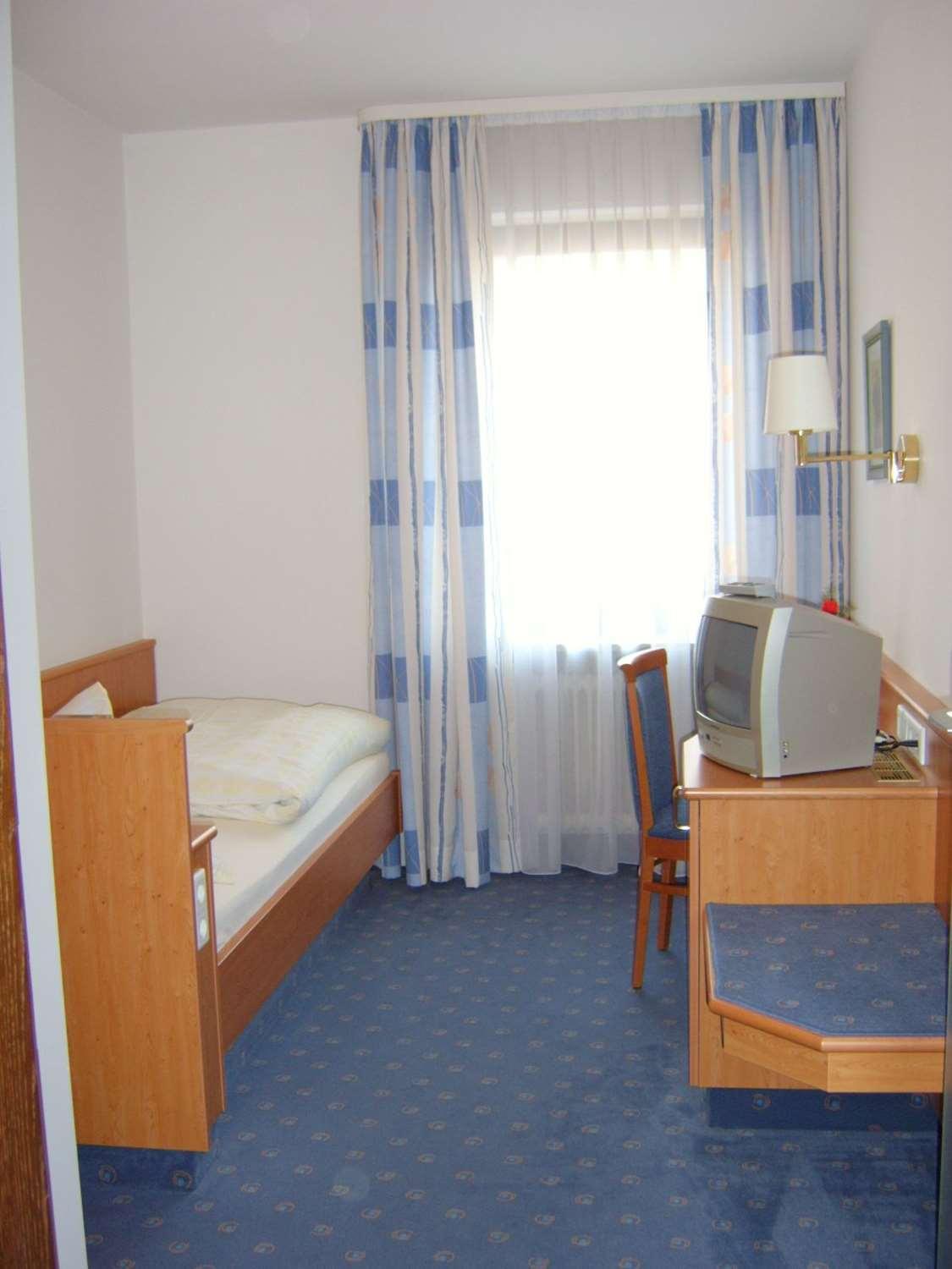 Hotel-Landgasthof Schuster غريدينغ المظهر الخارجي الصورة
